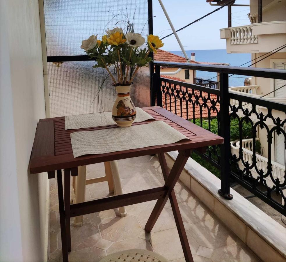 Διαμέρισμα Για Οικογένεια Με Θέα Την Θάλασσα Apartamento Arkoudi Exterior foto